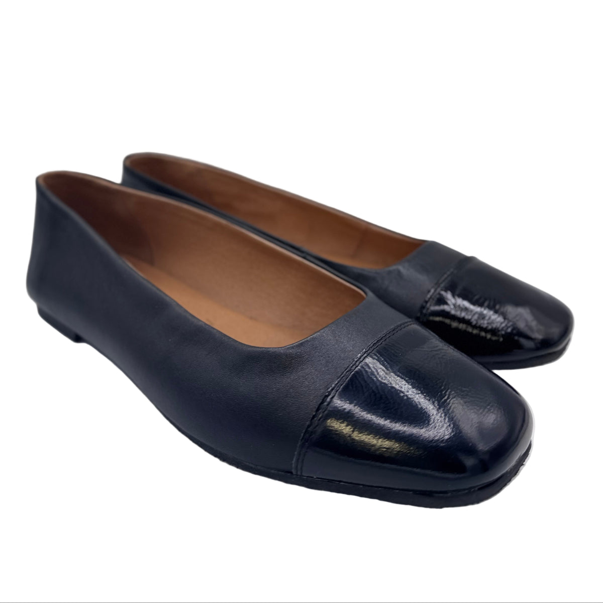 BALLERINAS SCHWARZ MIT KONTRASTKAPPE