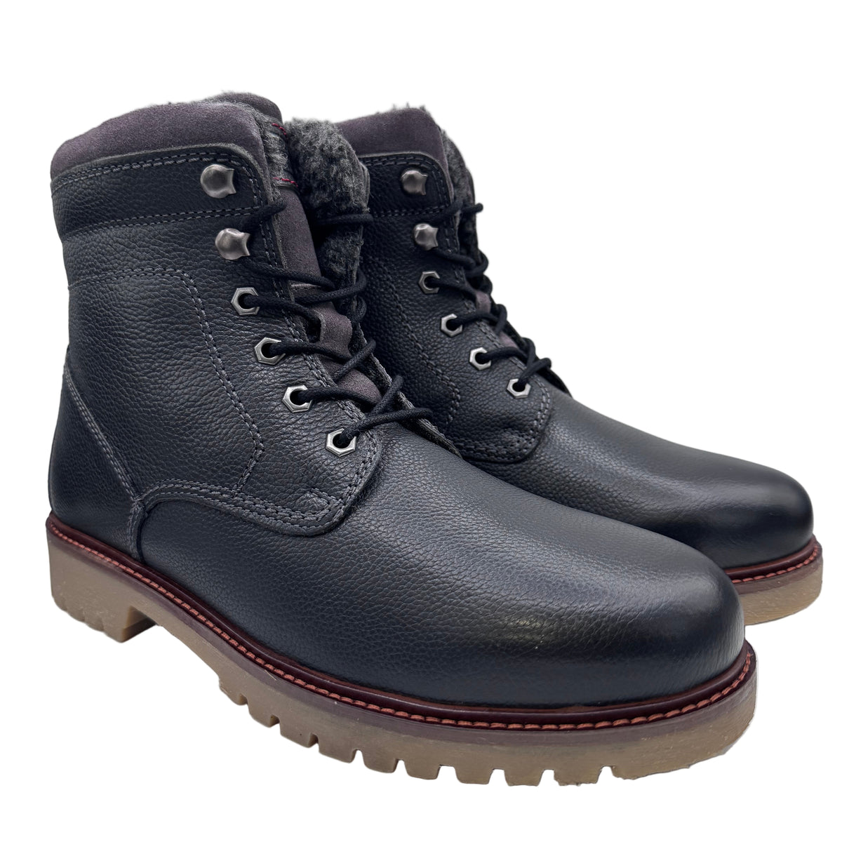GEFÜTTERTE SCHNÜRBOOTS